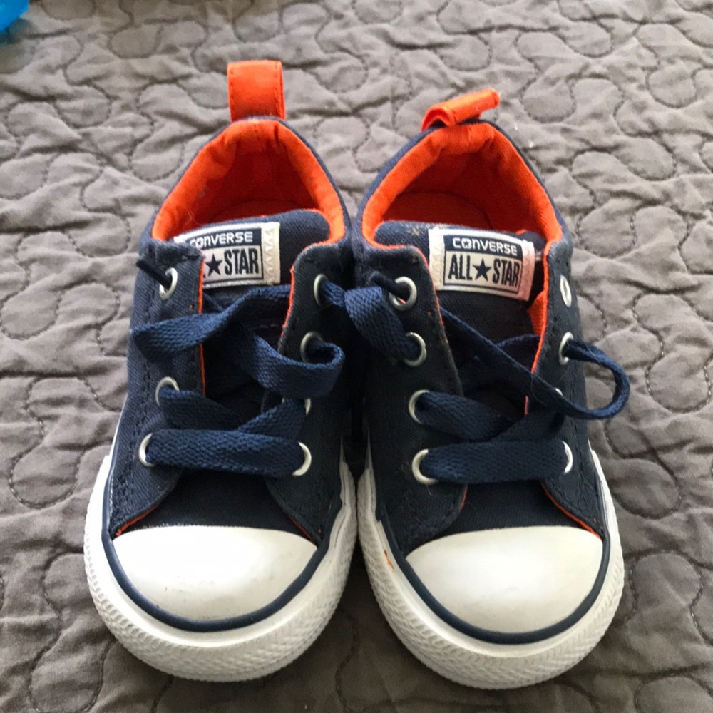 Converse sneakers 6T